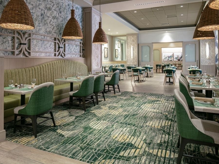 St. Petersburg Restaurants Luna Lux Restaurant & Lounge.