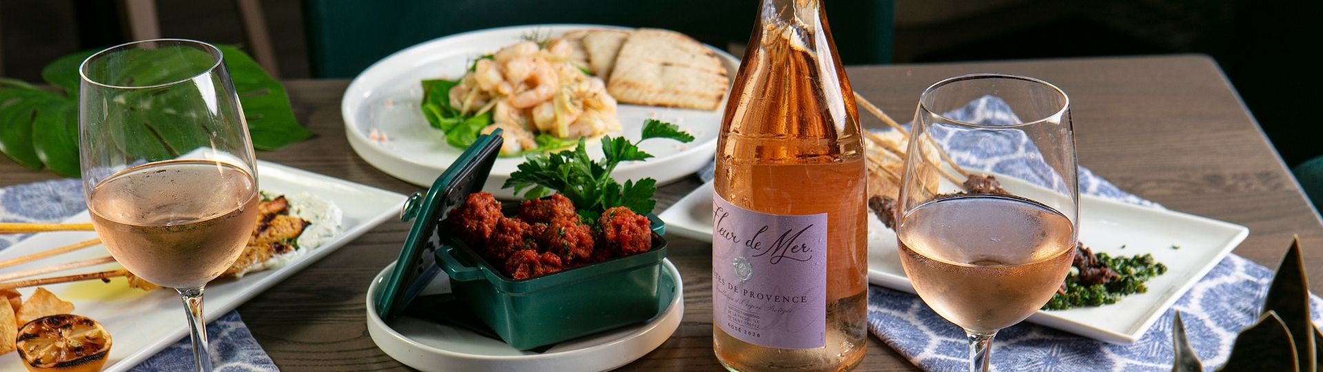 St. Petersburg Restaurant Menu Luna Lux Restaurant & Lounge.